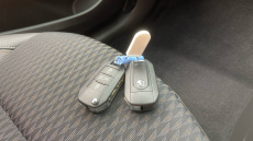 Vauxhall Crossland X 1.2T [130] Elite Nav 5dr [Start Stop] Auto Petrol Hatchback